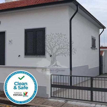 Oliveira'S Dream - Stay Good, Feel Good Maia  Bagian luar foto